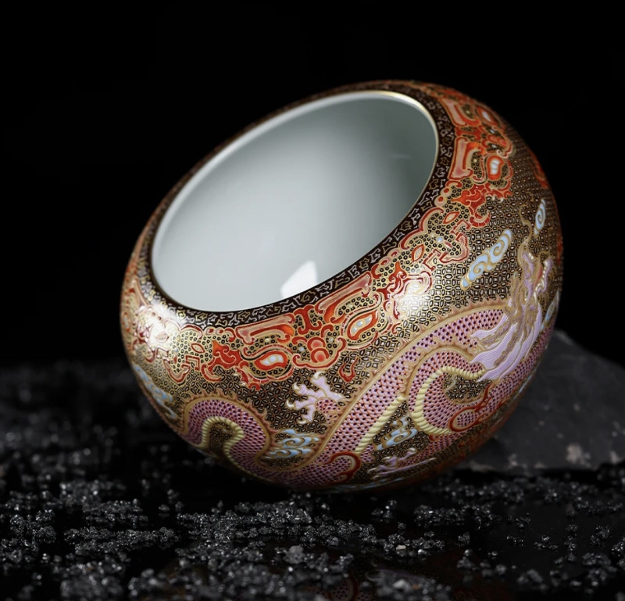 Porcelain enamel