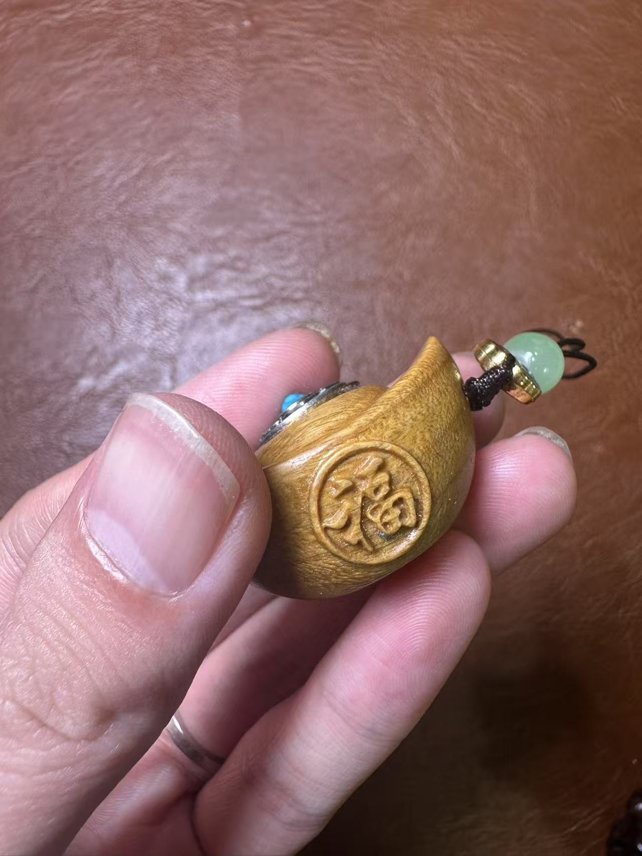 Pendant F33