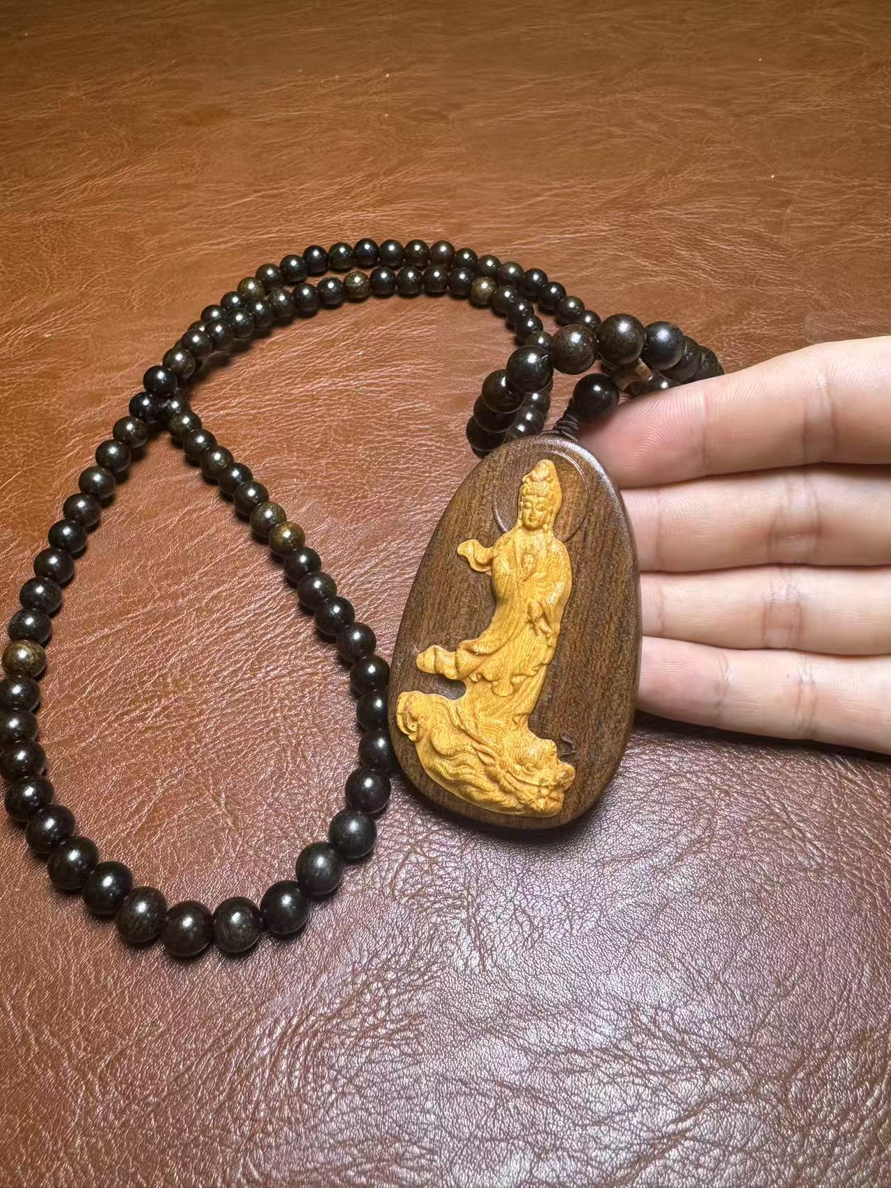 E28 Bracelet Yellow Pear Wood Pendant