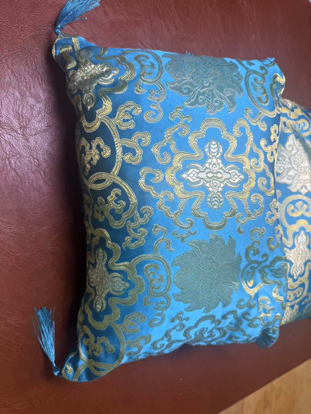 pillow L1 Pure wood shavings  A Pair