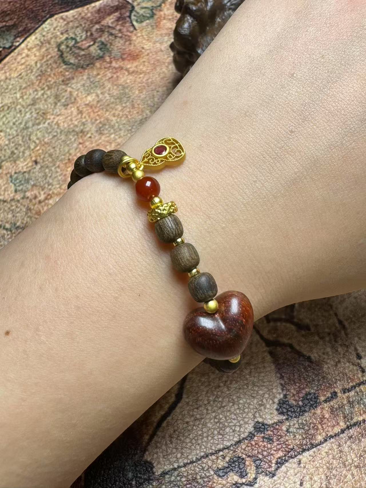 Sandalwood XD2254 Bracelet  Fine Quality Cultural Play Bracelet (Diversity Issue One)