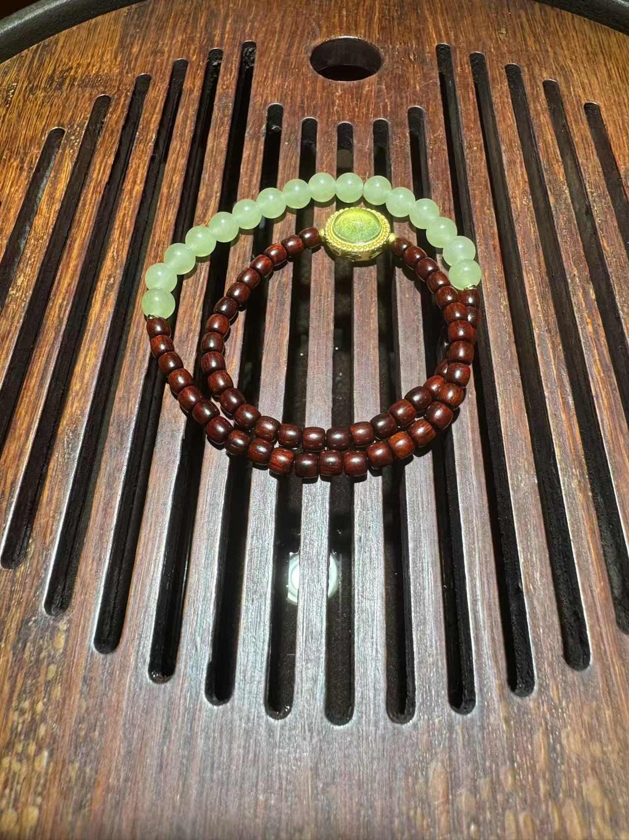 xd2659;Bracelet small leaf purple sandalwood fine culture play beads;