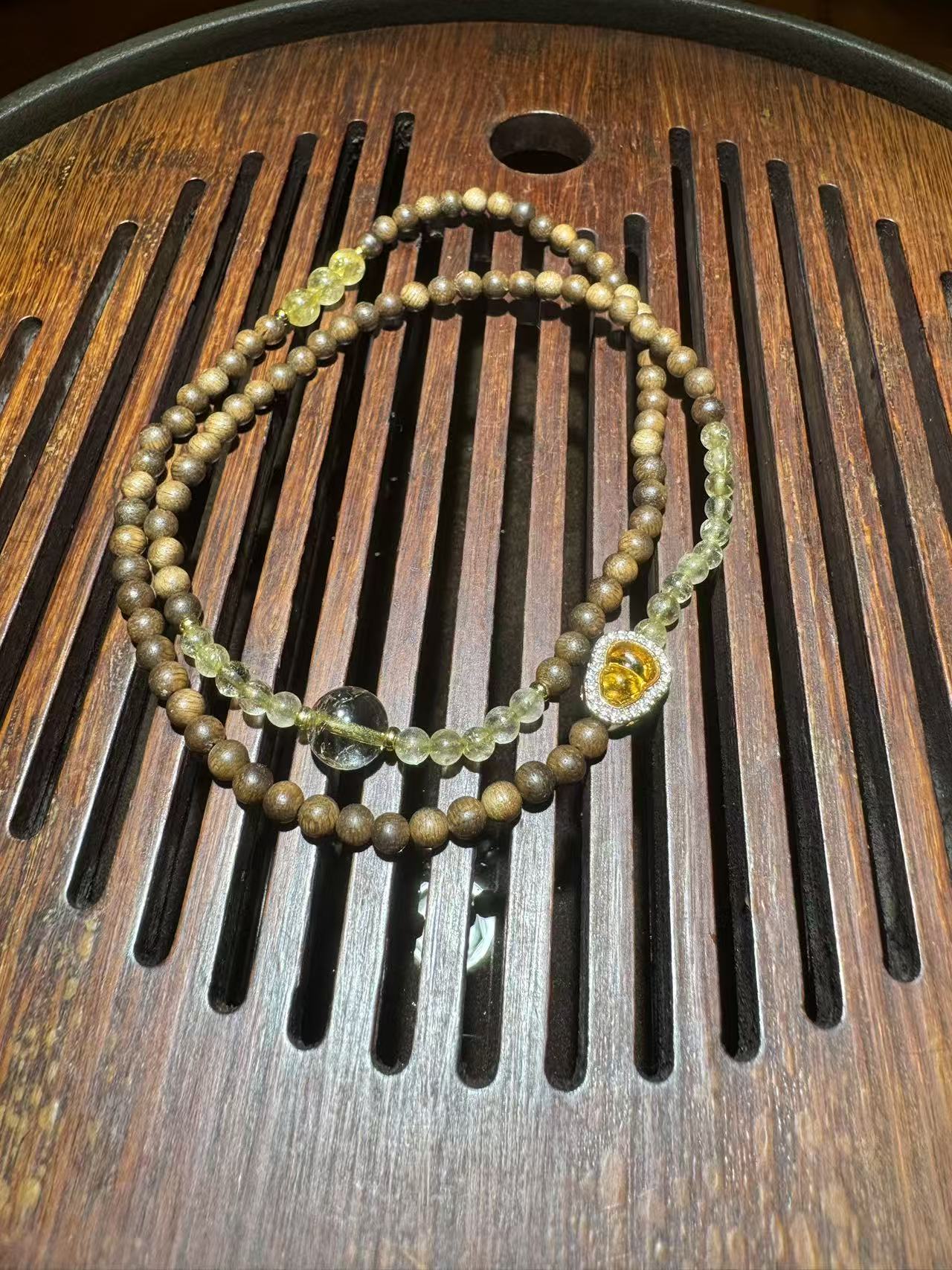 Sandalwood; Fine quality cultural playbeads XD2604 Bracelet